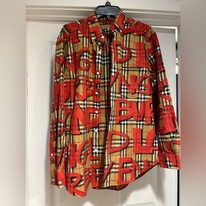 Men’s Burberry Button Up Shirt